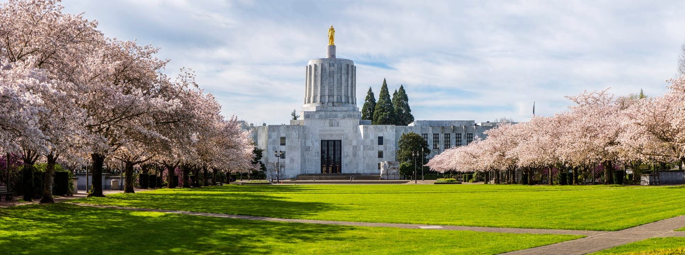 Oregon State Capitol building in Salem — service area for The Oregon Appraisers